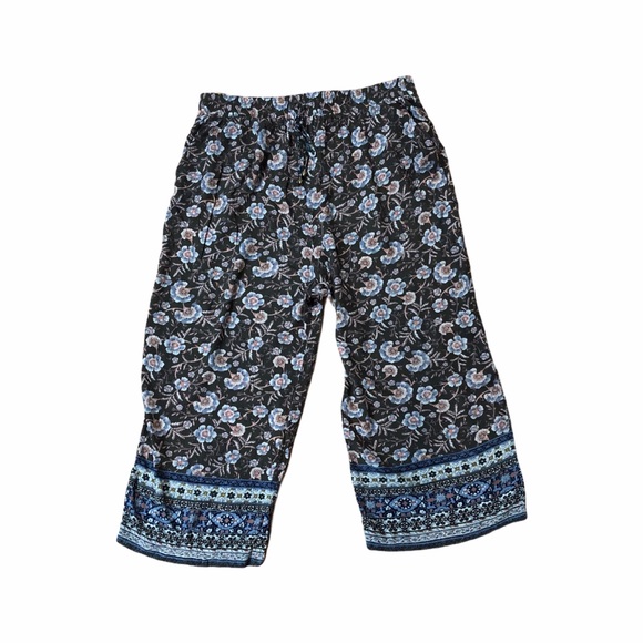 Artesia Cropped Pants 0657 - Picture 2 of 10